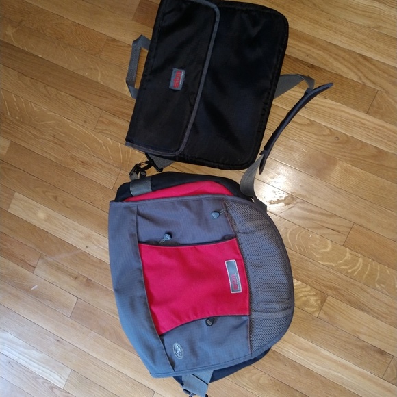 STM shoulder laptop bag - Picture 4 of 5
